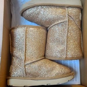 Classic short glitter Uggs boots